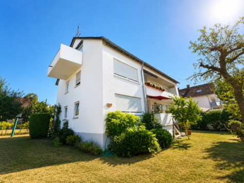 Großzügige 3 1/2-4 Zimmer-Dachgeschoßwohnung mit Balkon in schöner Lage, 70771 Leinfelden-Echterdingen, Wohnung