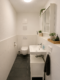 Exklusiv ausgest., neuwertige 2,5-Zimmerwohnung m. EBK und zwei Balkonen in bevorzugter Lage - Gäste WC