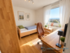 "Betreutes, seniorengerechtes Wohnen" - Attraktive 3-Zimmer-Dachgeschosswohnung m. gr. Dachterrasse - Zimmer