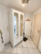 Schicke 2-Zimmerwohnung mit Einbauküche und großem Südbalkon in schöner Halbhöhenlage - Eingangsbereich