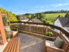 Gepflegte 2-Zimmer-Dachgeschosswohnung mit EBK und Balkon in herrlicher, ruhiger Aussichtslage - Balkon