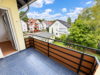 In schöner Ortsrandlage - Gepflegte 2-Zimmerwohnung mit EBK, Südbalkon, Loggia und Hobbyraum - weiterer Balkon