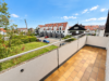 Charmante, renovierte 2-Zimmer-Dachgeschosswohnung m. Balkon in ruhiger Lage AN EINZELPERSON - Balkon